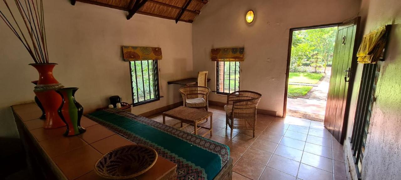 Barefoot Lodge And Safaris - Malawi Лілонґве Екстер'єр фото